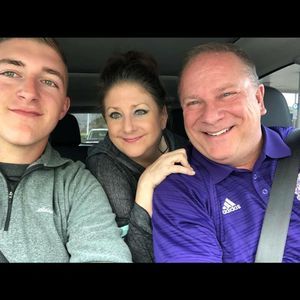 Meet your Posher, Heath